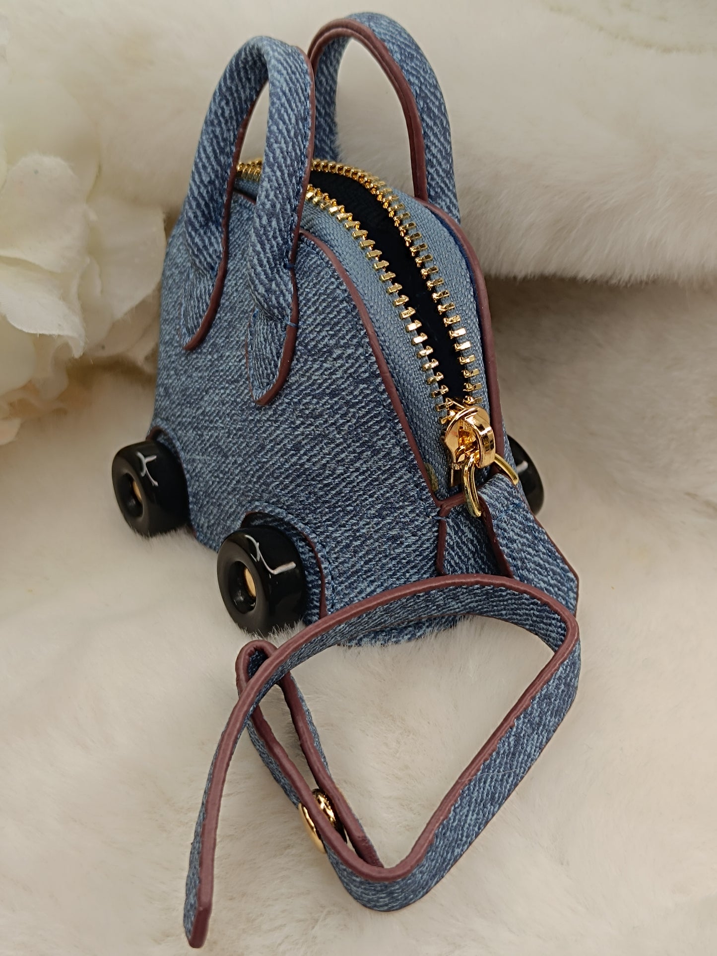 Bolide on wheels like Birkin Bag Anhänger Geldbörse