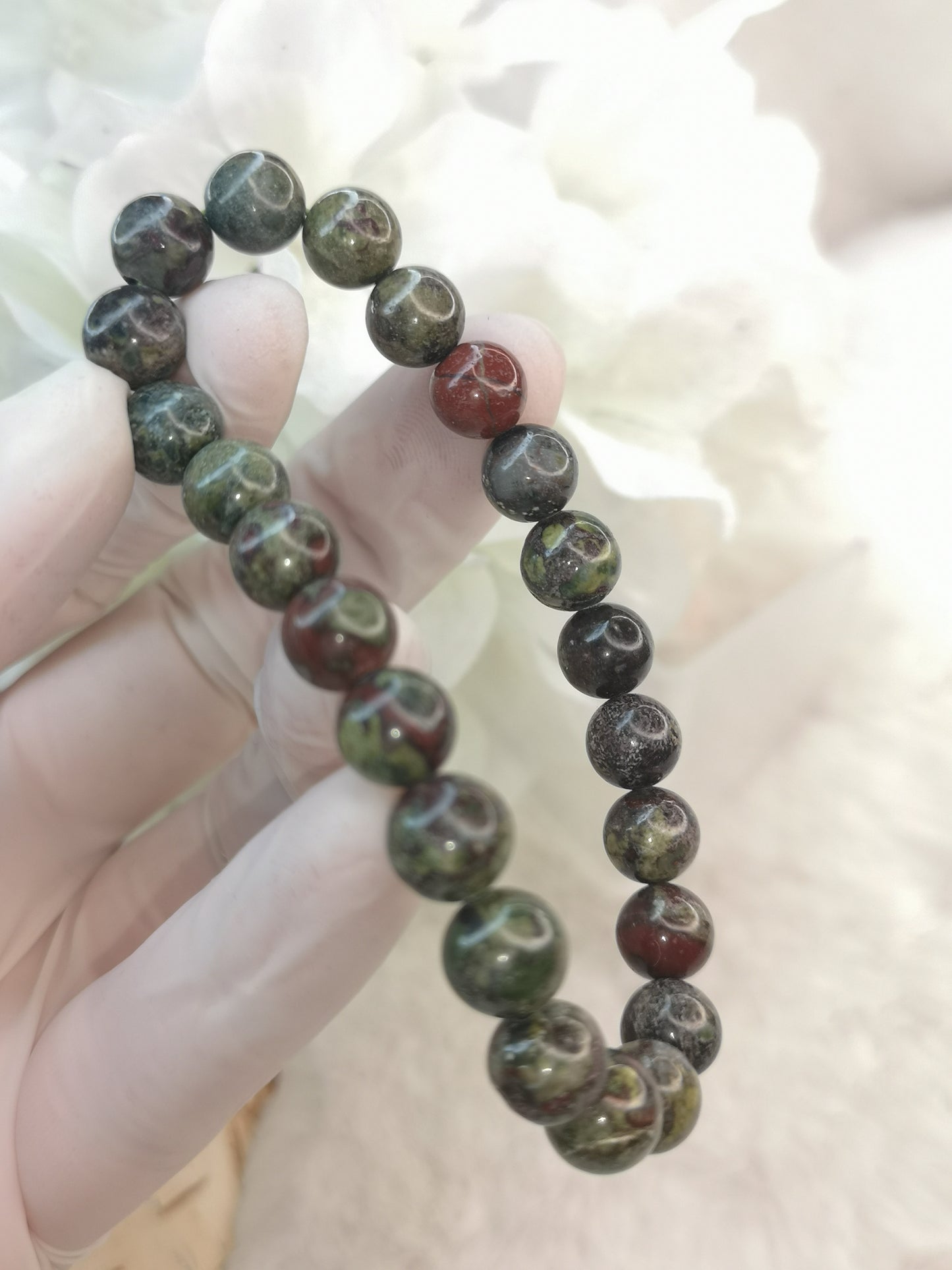 Drachenblut Dragonblood Edelstein Armband