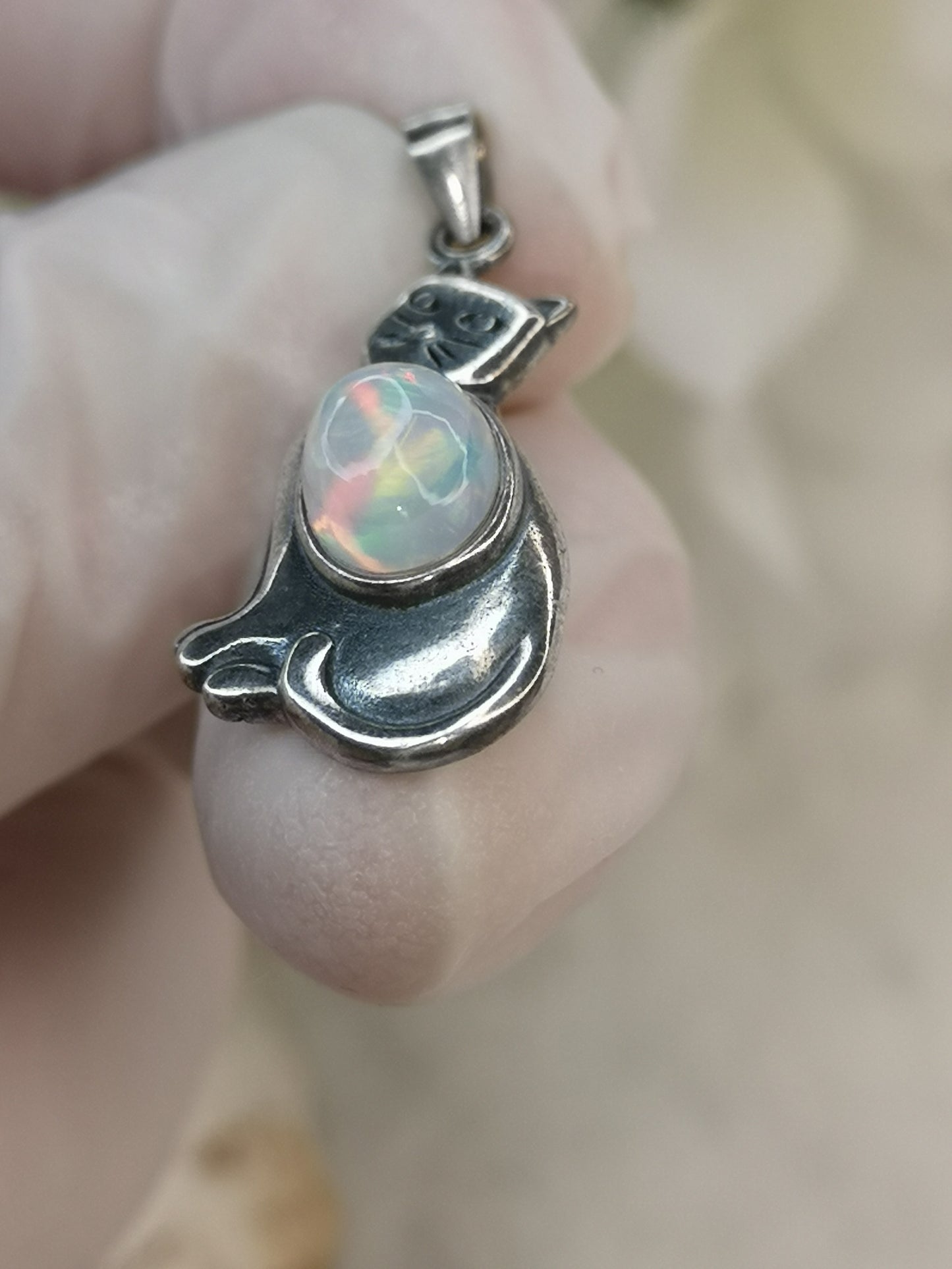 Opal Edelstein 925 Silber Ketten Anhänger Katzen Design