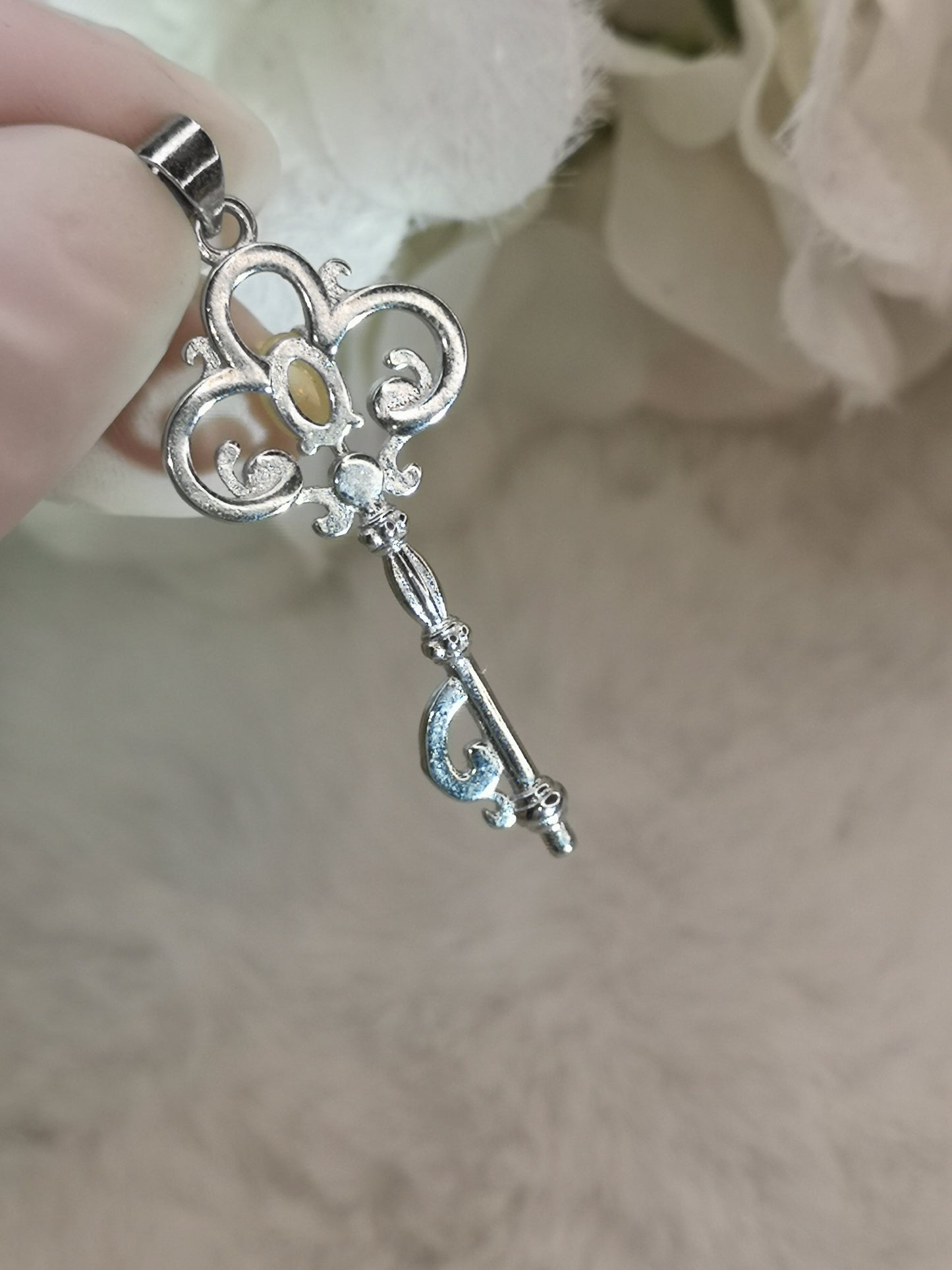 Opal Edelstein, Schlüssel Kupfer Ketten Anhänger