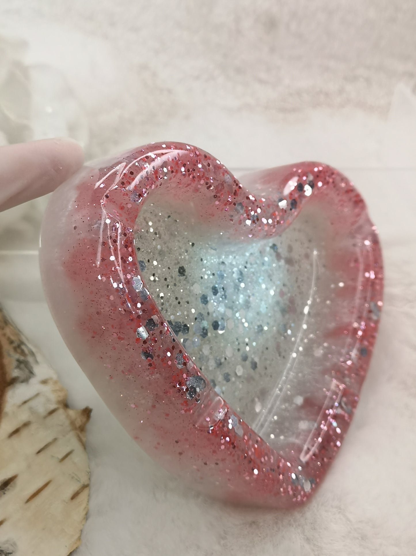 Aschenbecher Herzform Deko Unikat aus Kunstharz