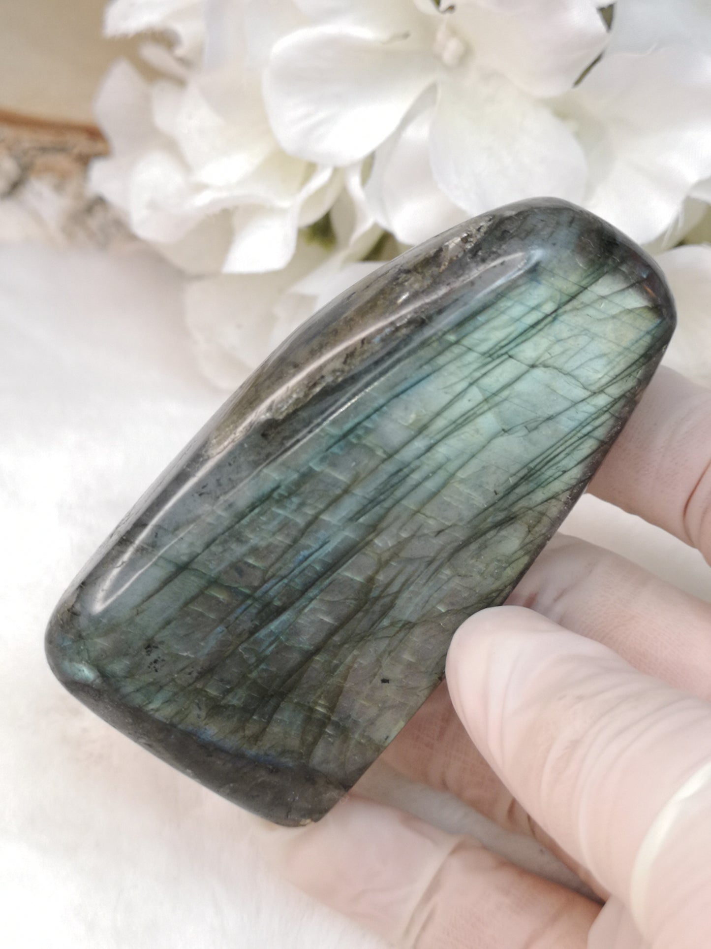 Labradorite Edelstein 
Freiform