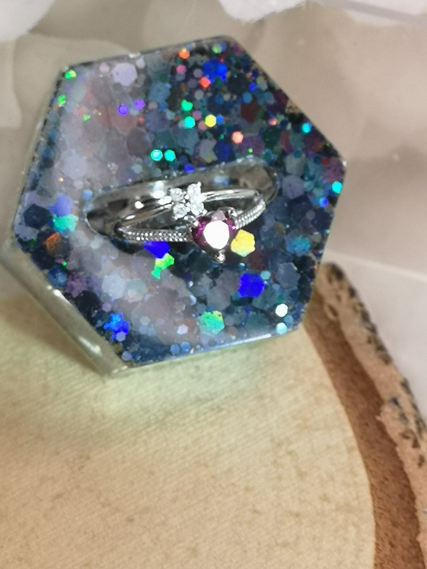 Ring Halter aus Kunstharz Unikat Resinart Handmade #dayza