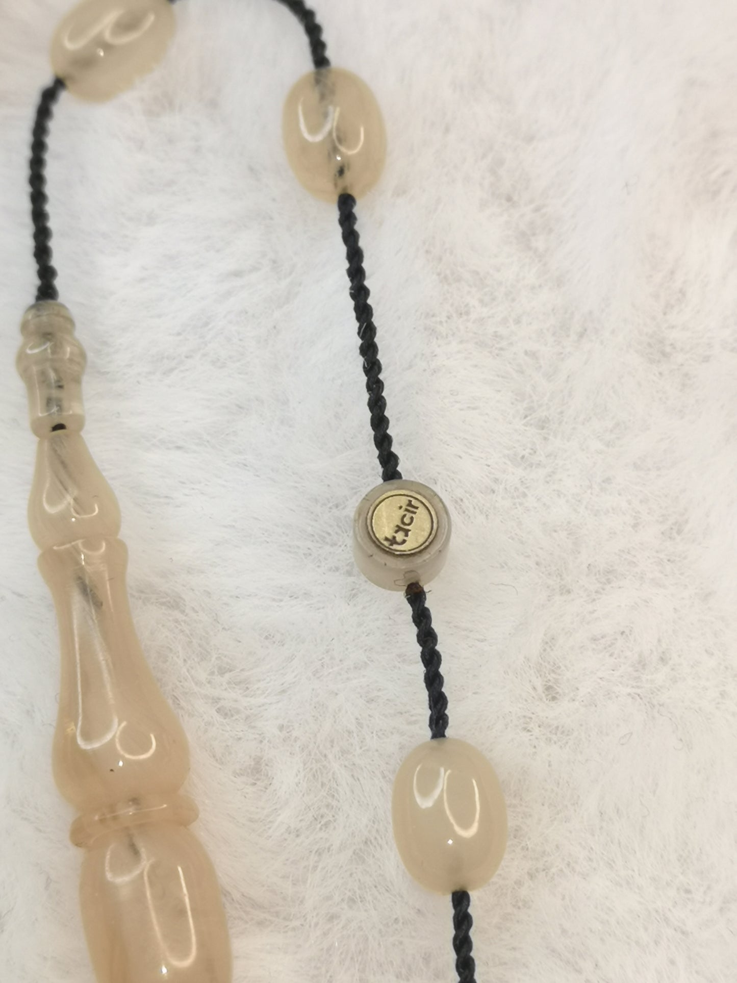 Sıkma Kehribar tesbih
Muhammed Tacir Usta 📿Gebetskette