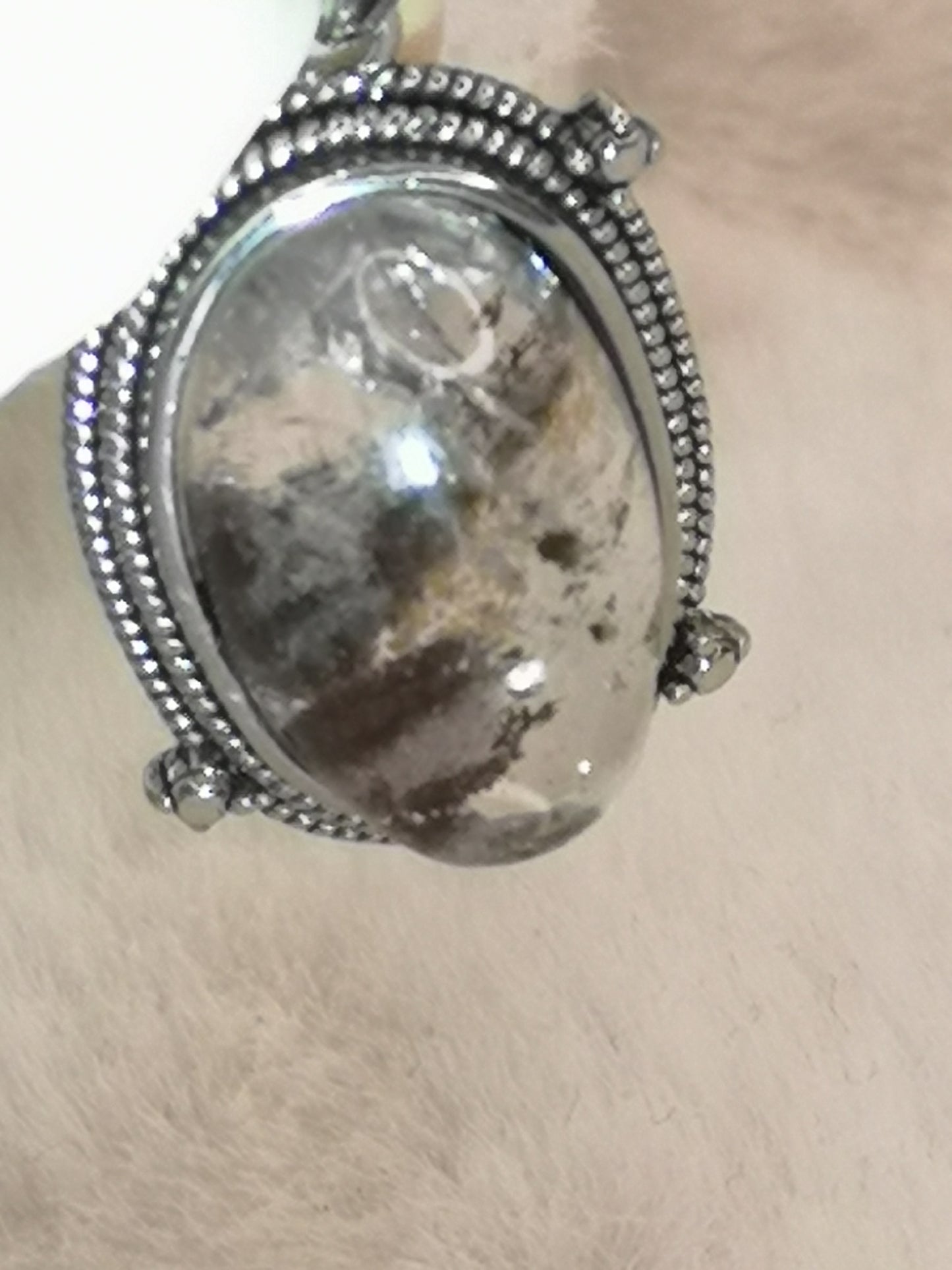 Gartenquartz Edelstein mit Phantomen, Kupfer Ketten Anhänger