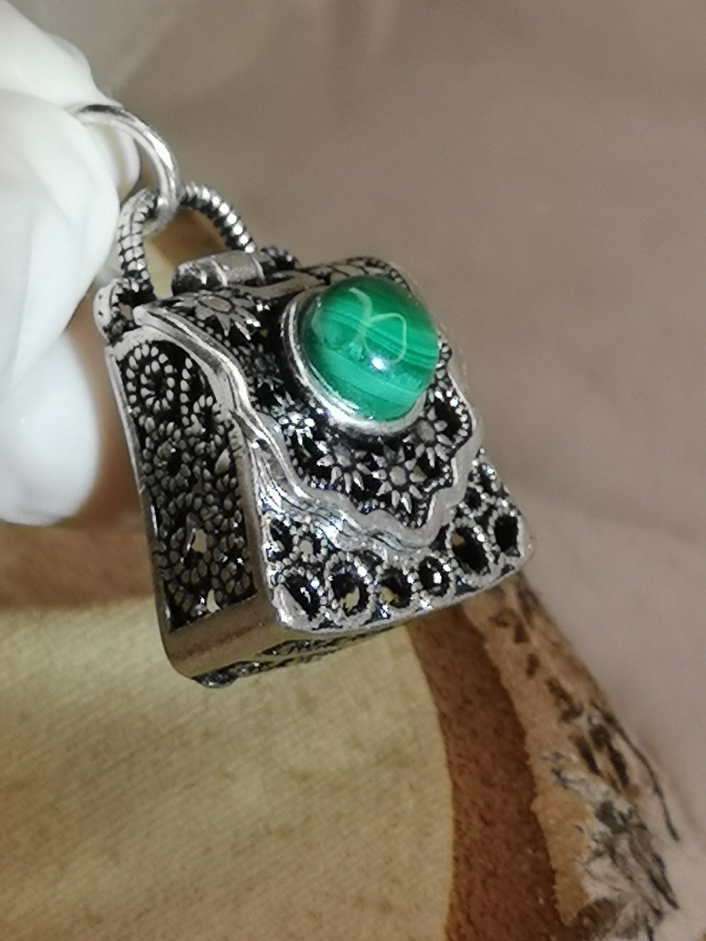 Malachite Edelstein, Kupfer Ketten Anhänger Taschen Design