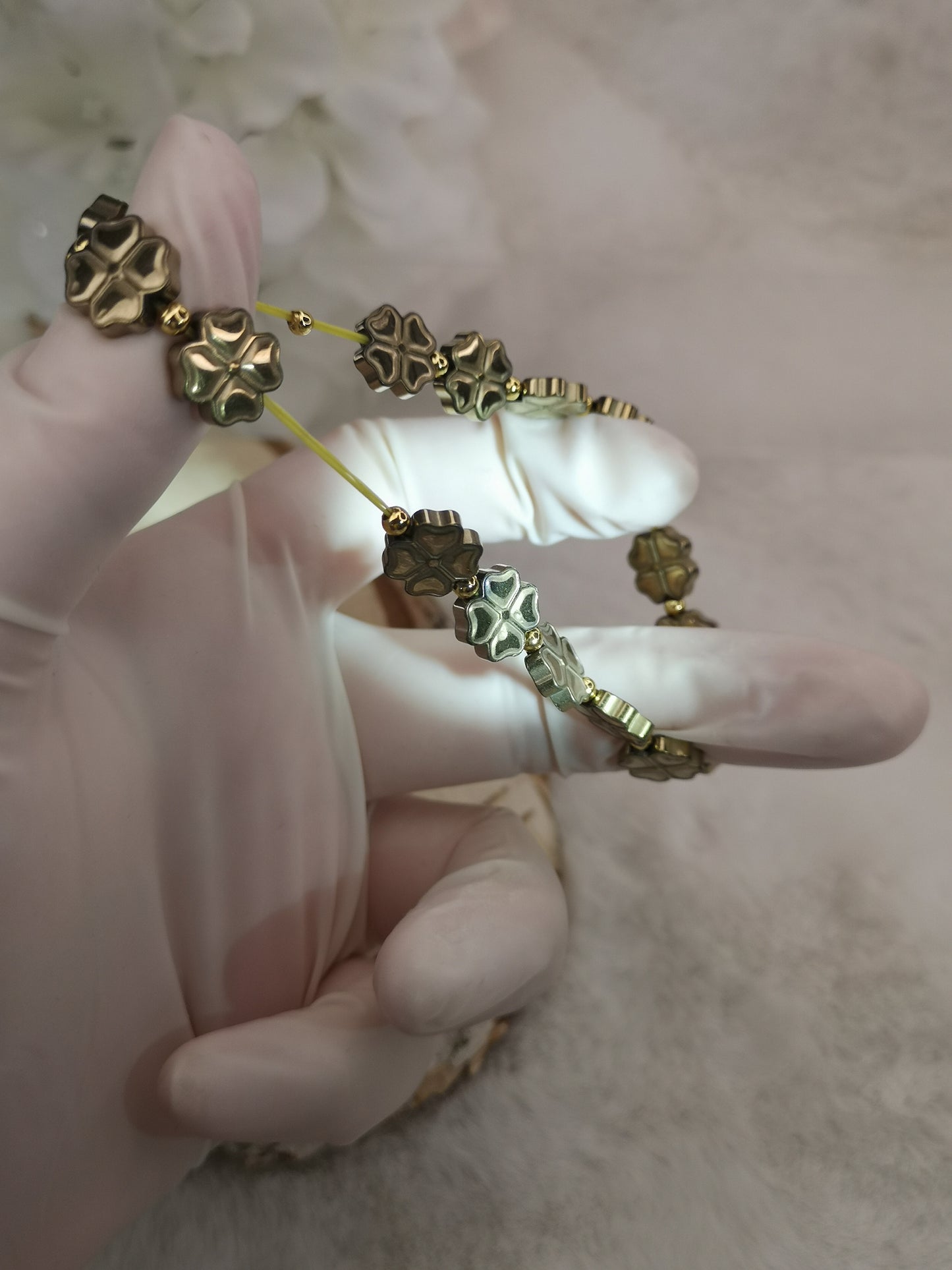 Pyrit Edelstein Armband, Kleeblatt Desgin, dehnbar