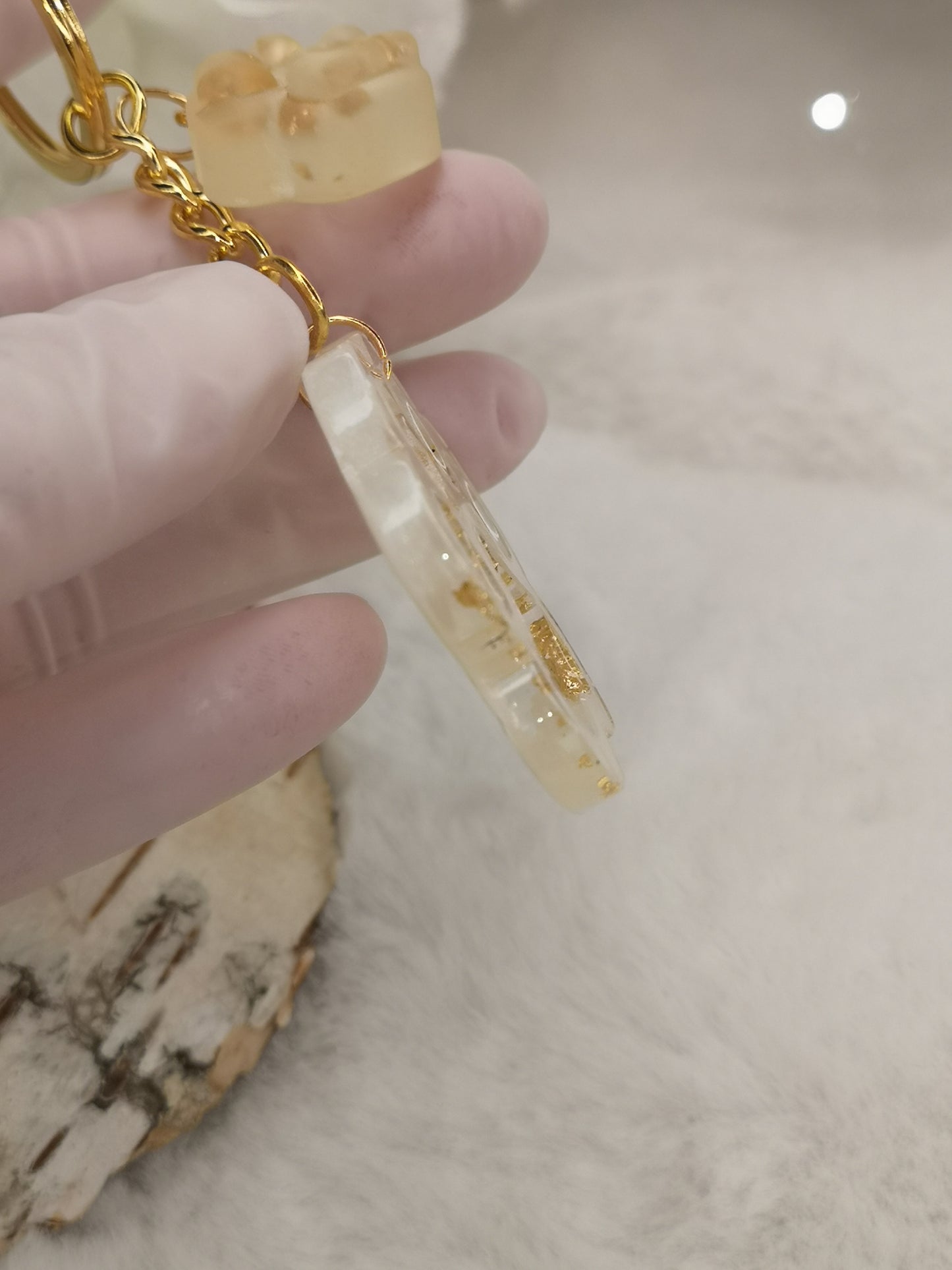 Schlüsselanhänger Pfote aus Kunstharz