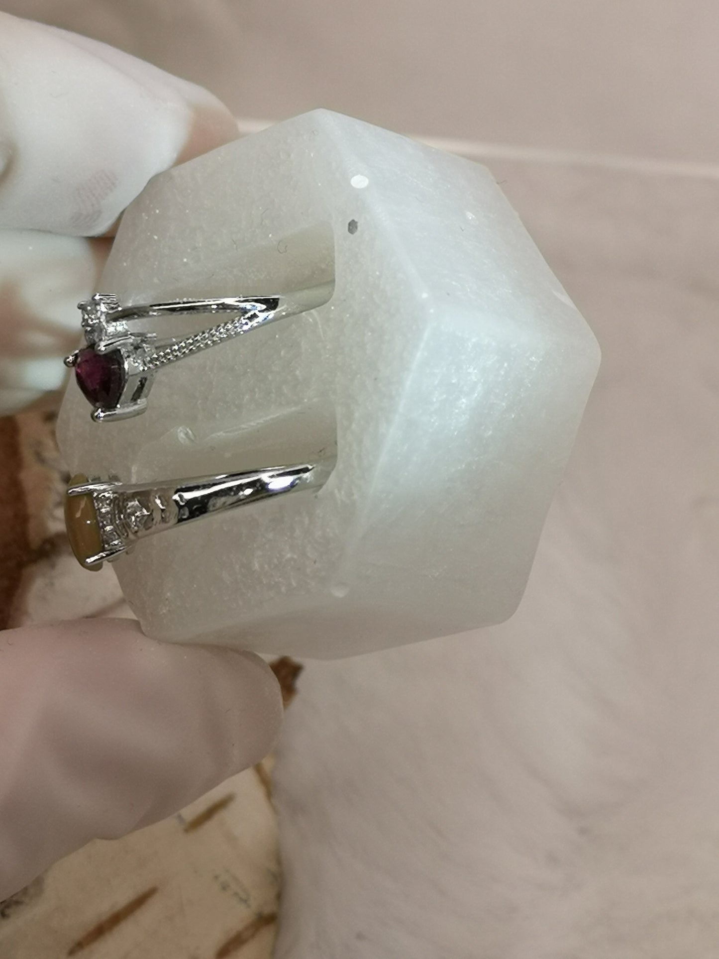 Ring Halter aus Kunstharz Unikat Resinart Handmade #dayza