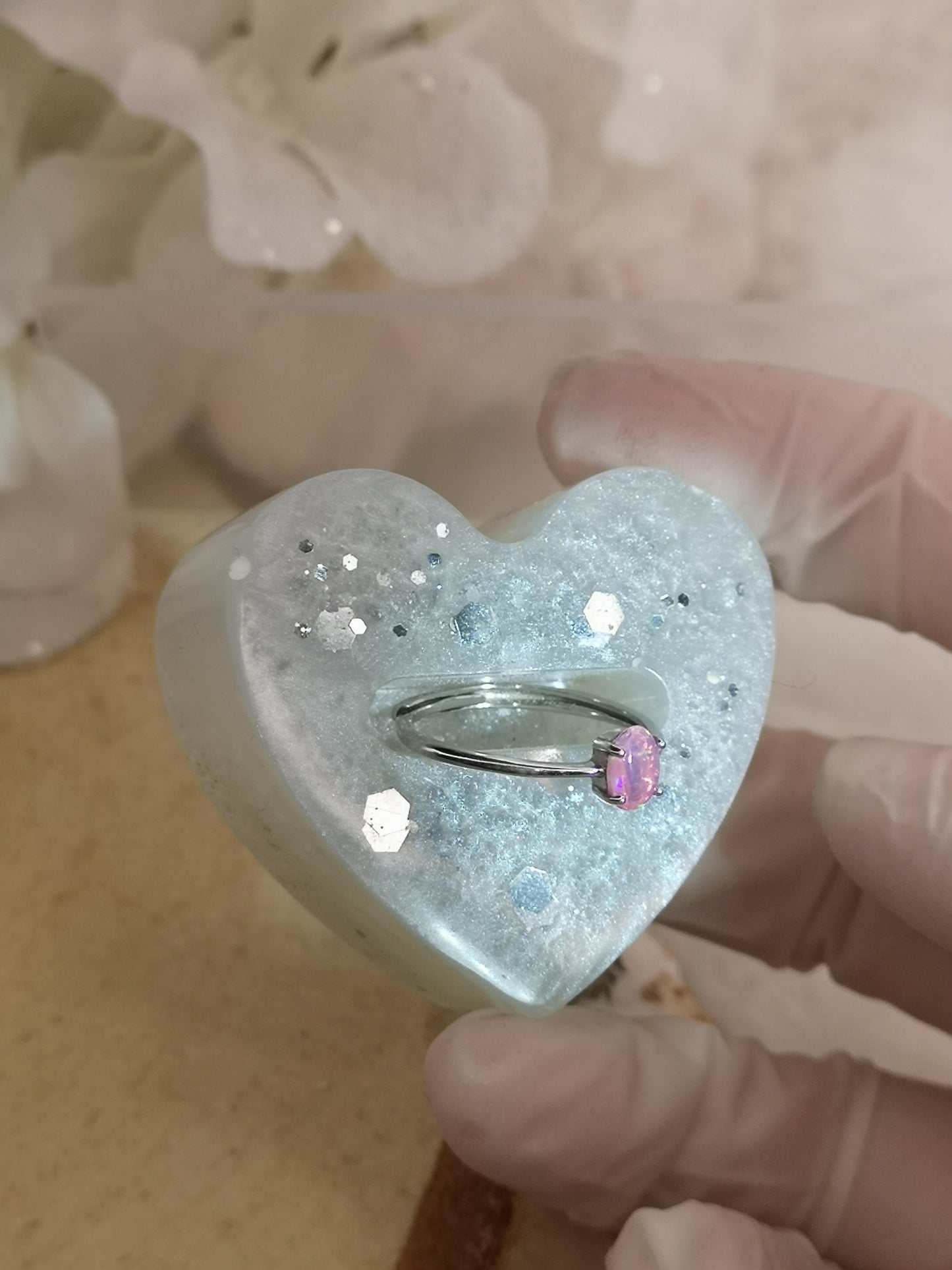 Ring Halter aus Kunstharz by #dayza