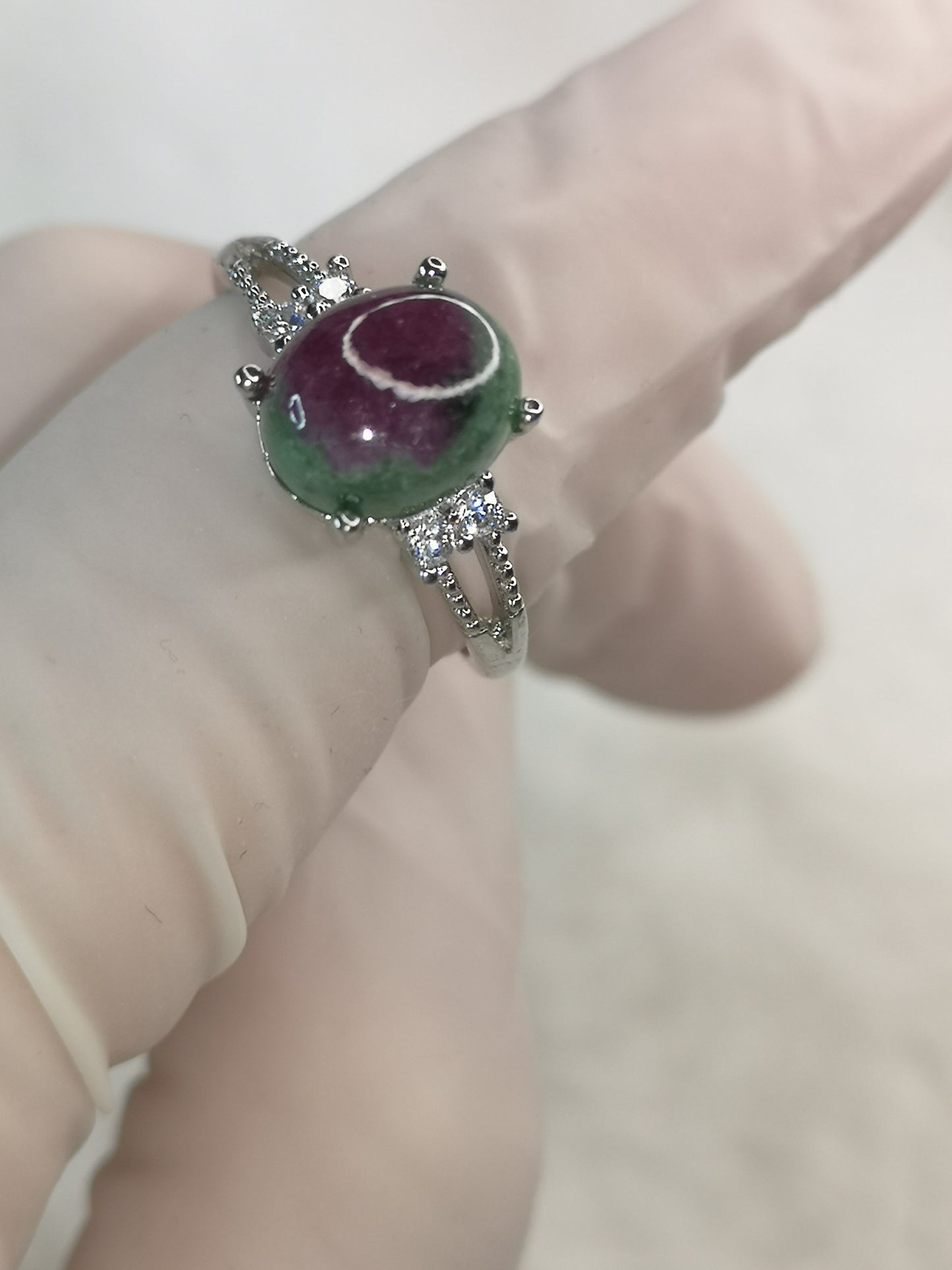 Rubin Zoisit, Kupfer Ring, verstellbar.