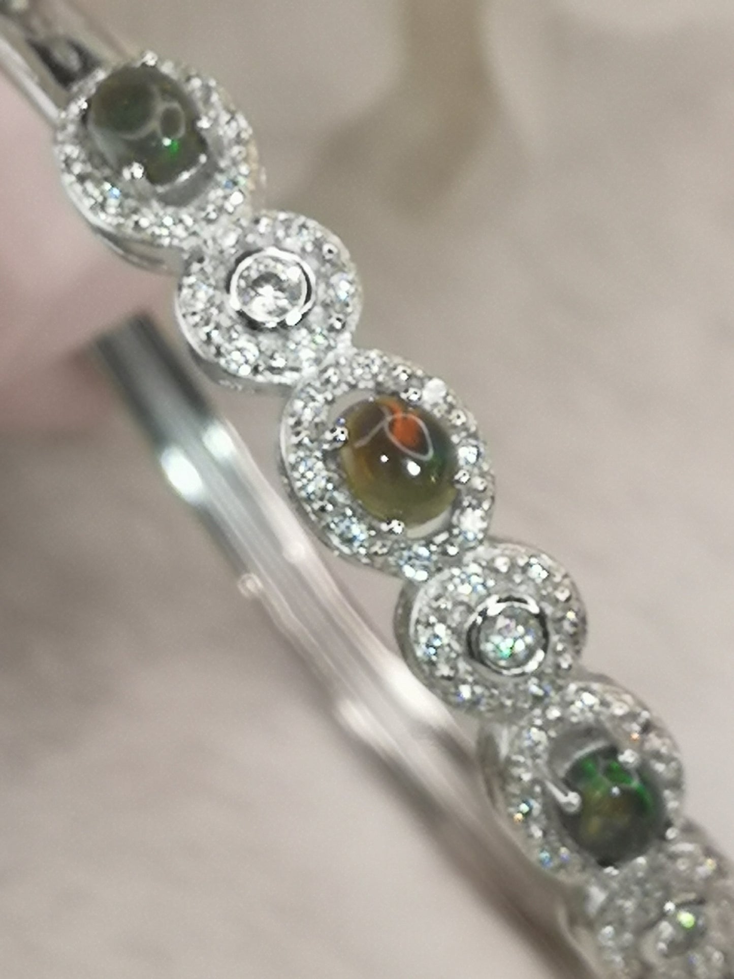 Opal Edelstein, Kupfer Armband