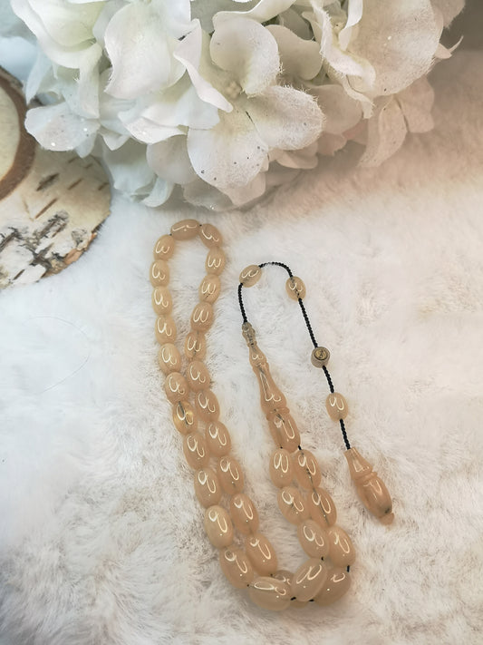 Sıkma Kehribar tesbih
Muhammed Tacir Usta 📿Gebetskette