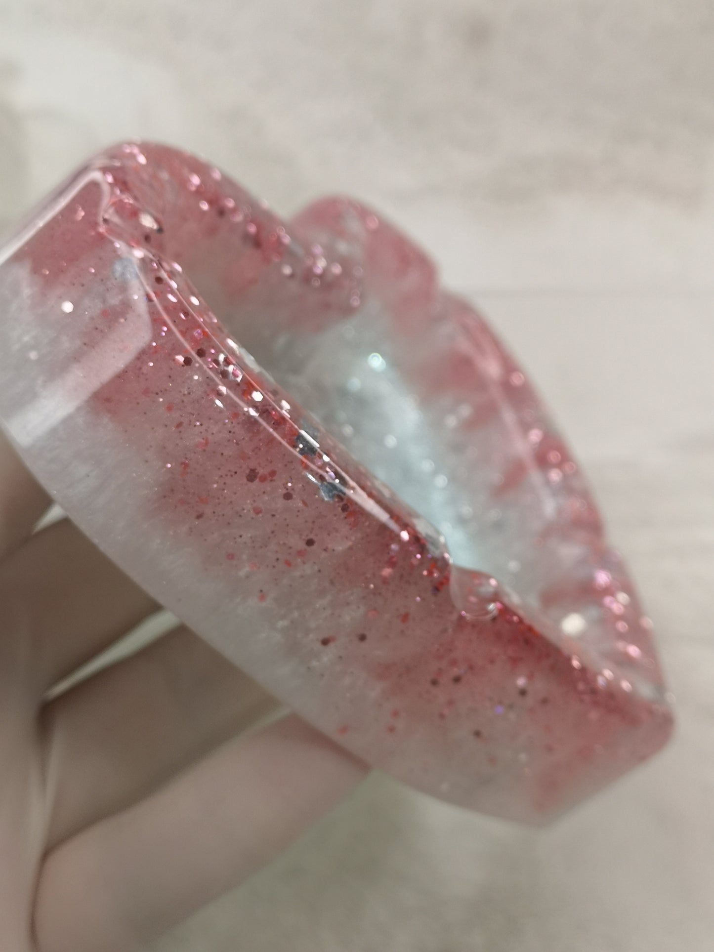 Aschenbecher Herzform Deko Unikat aus Kunstharz