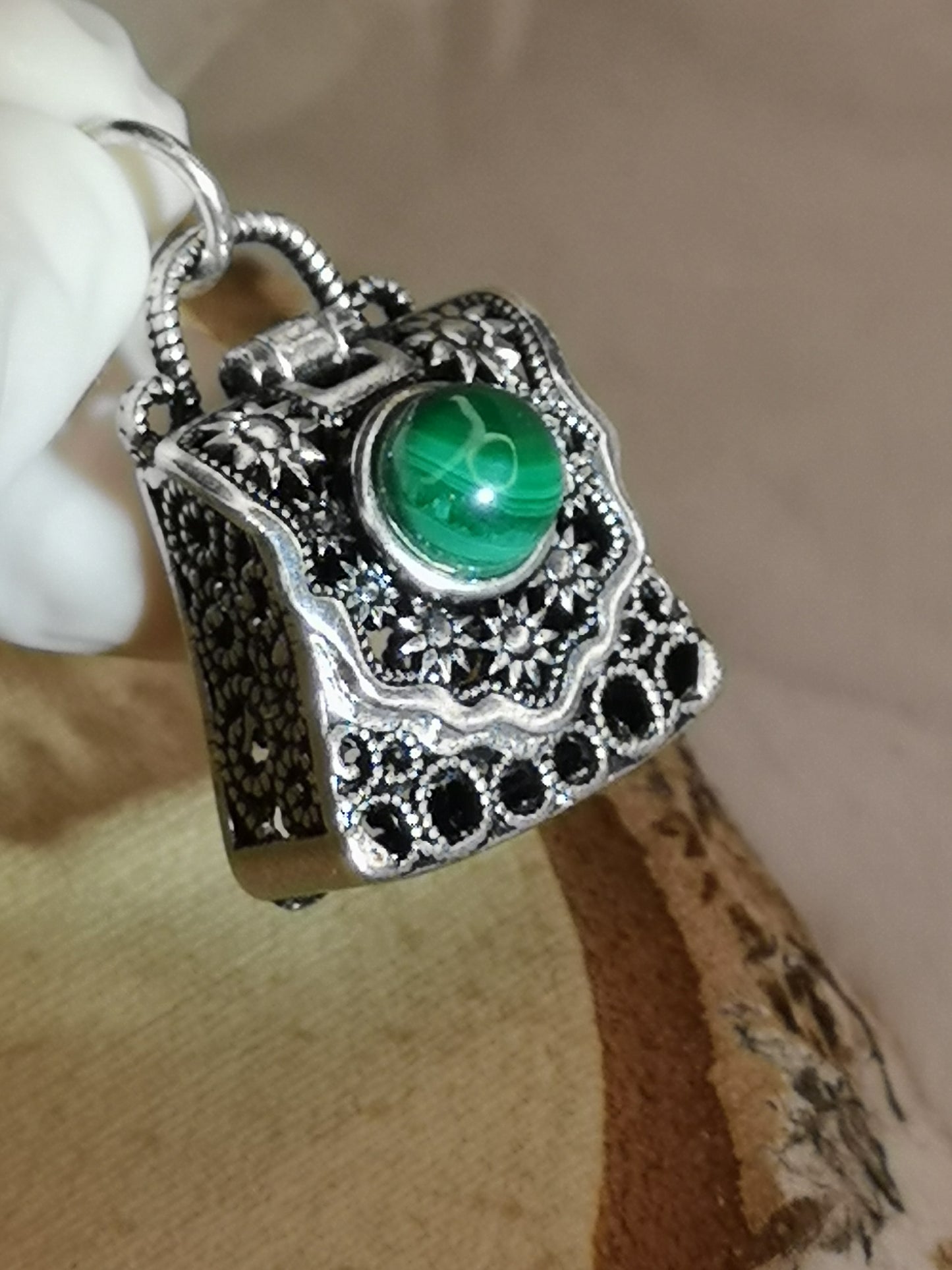 Malachite Edelstein, Kupfer Ketten Anhänger Taschen Design