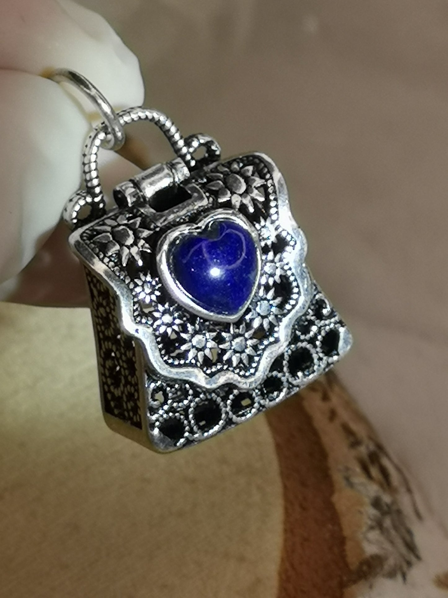 Lapislazuli Edelstein, Kupfer Ketten Anhänger, Taschen Design