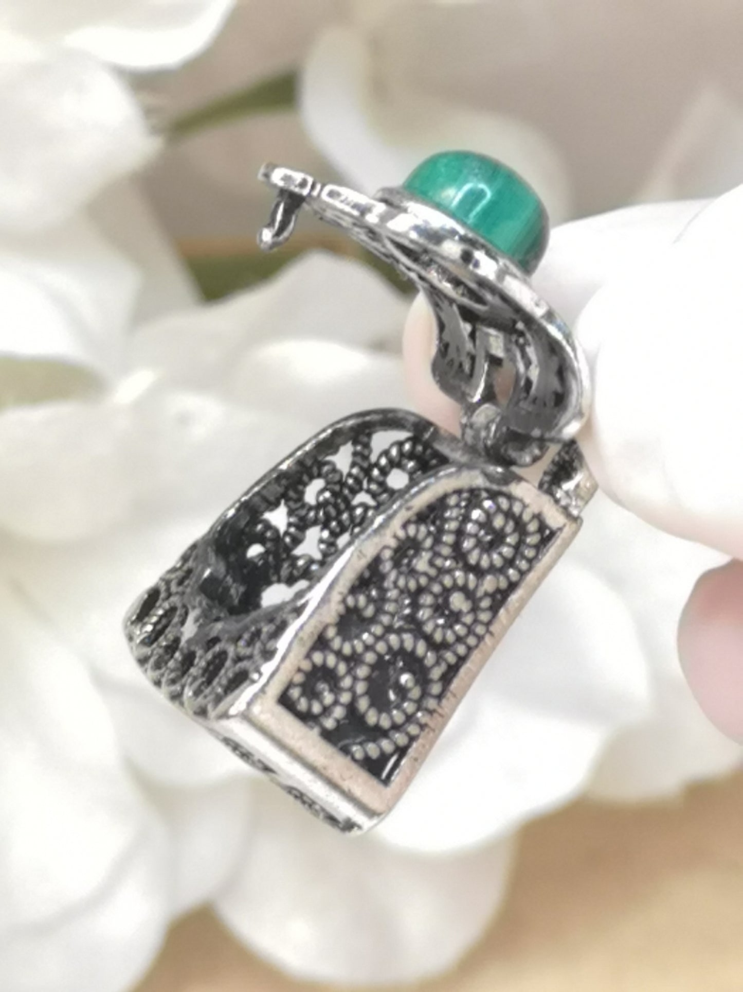 Malachite Anhänger aus Kupfer