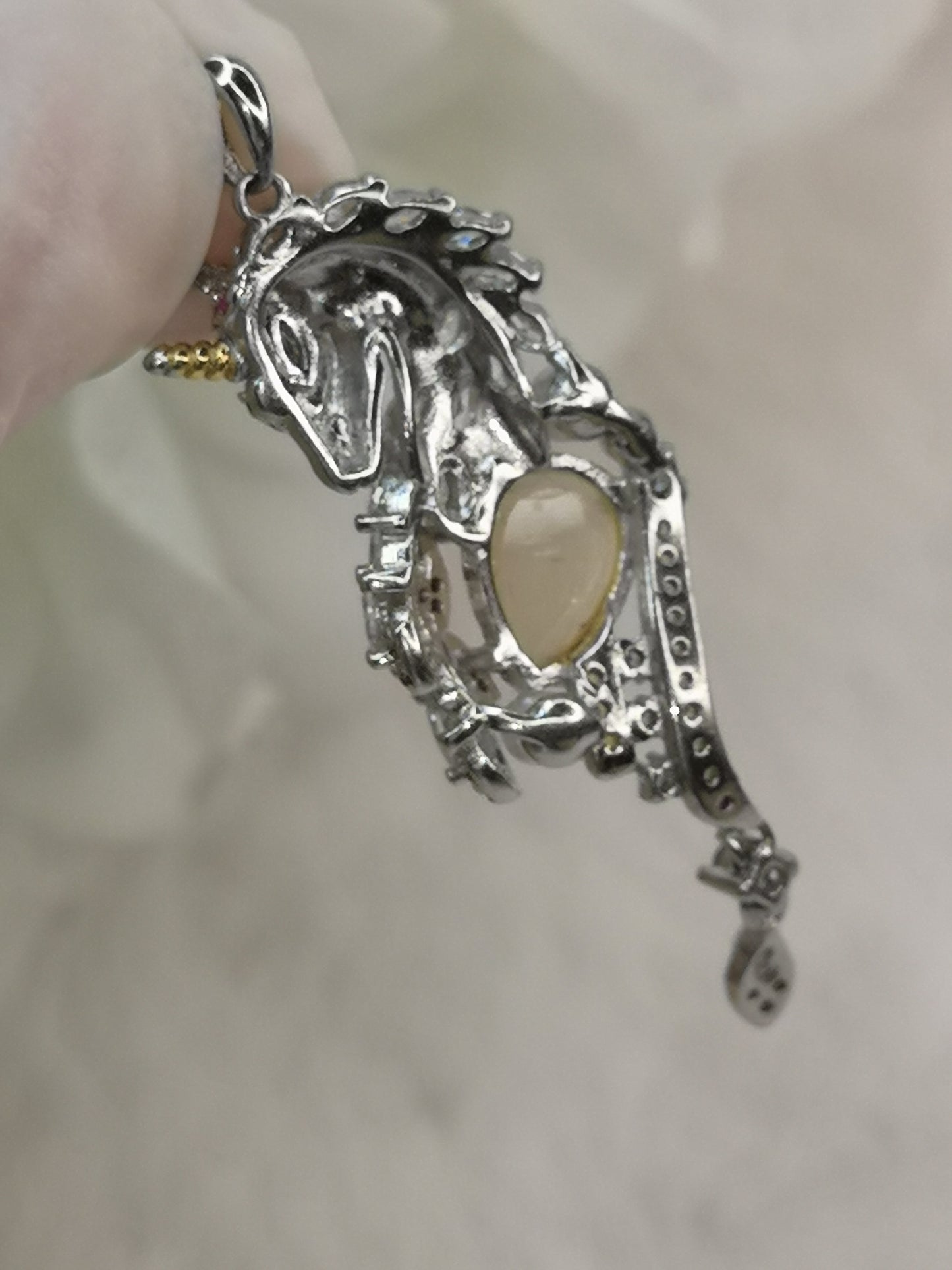 Opal Edelstein, 925 Silber Ketten Anhänger, Einhorn Design