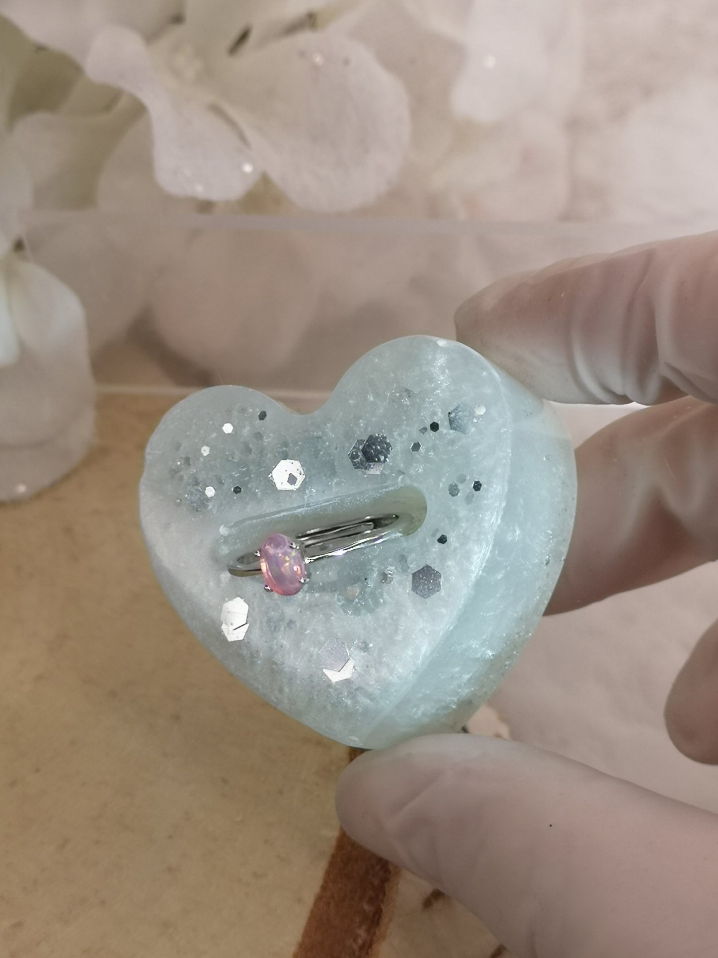 Ring Halter aus Kunstharz by #dayza