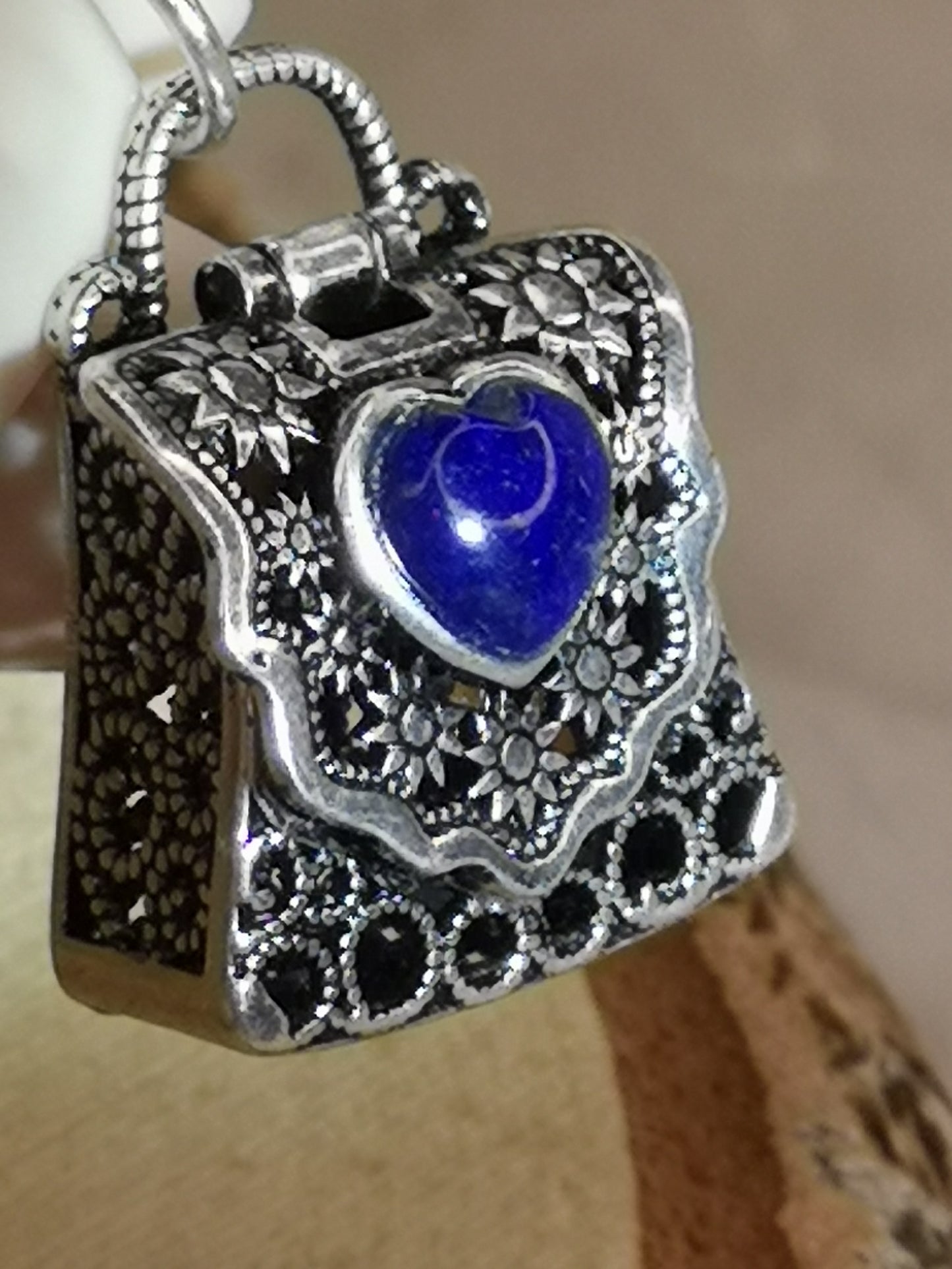 Lapislazuli Edelstein, Kupfer Ketten Anhänger, Taschen Design