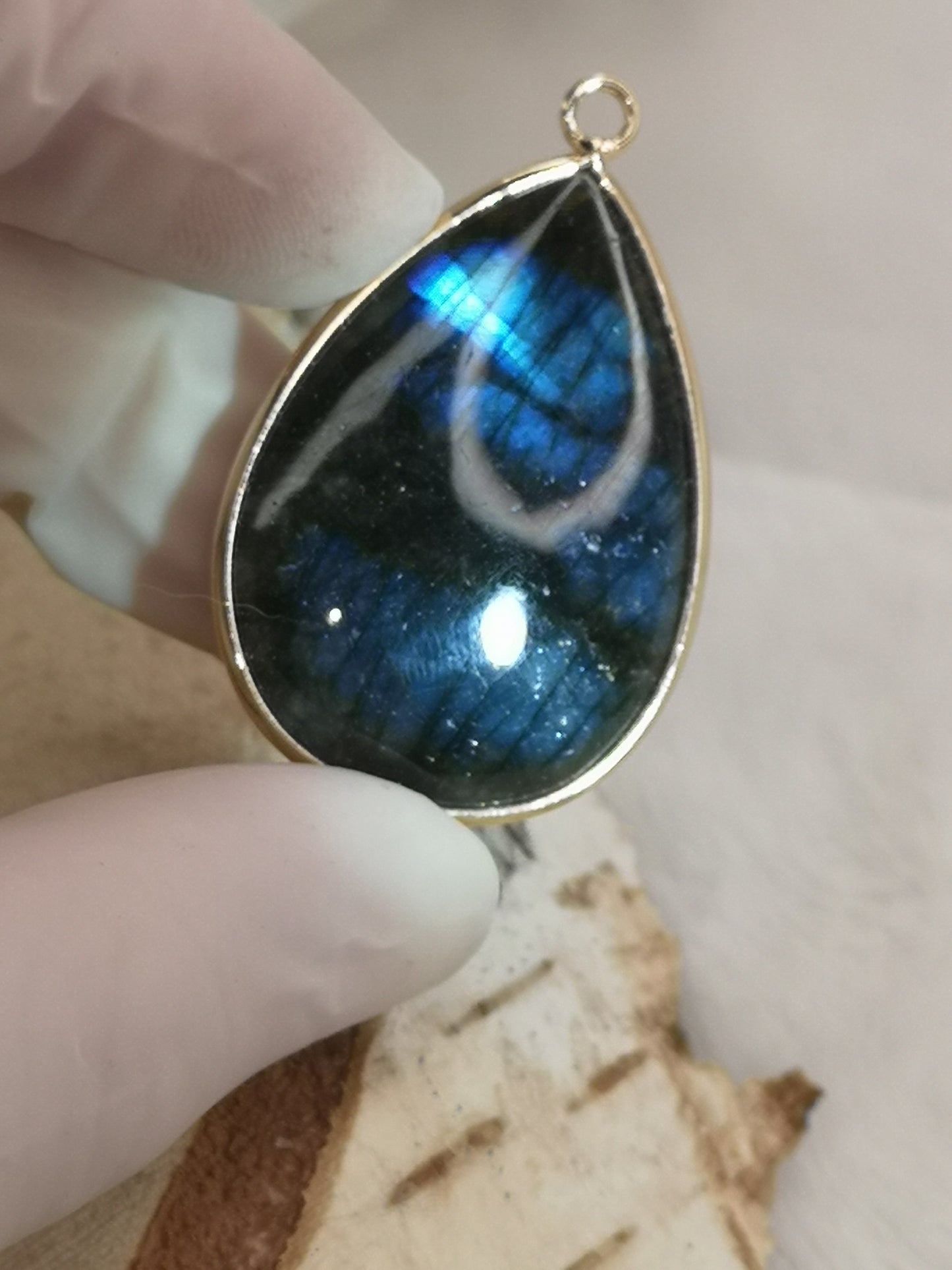 Labradorite Tropfen Edelstein Ketten Anhänger aus Kupfer, goldfarbig
