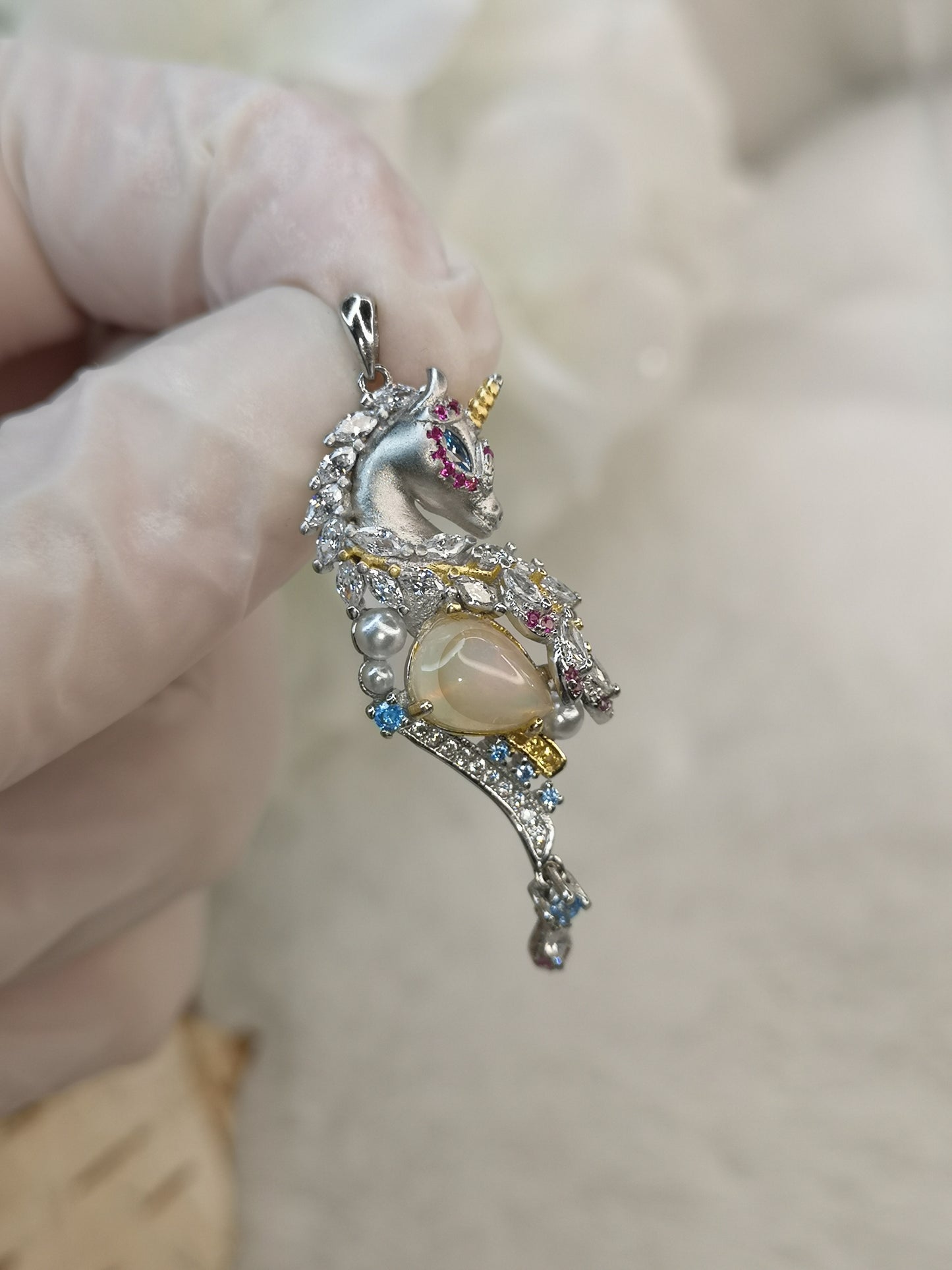 Opal Edelstein, 925 Silber Ketten Anhänger, Einhorn Design