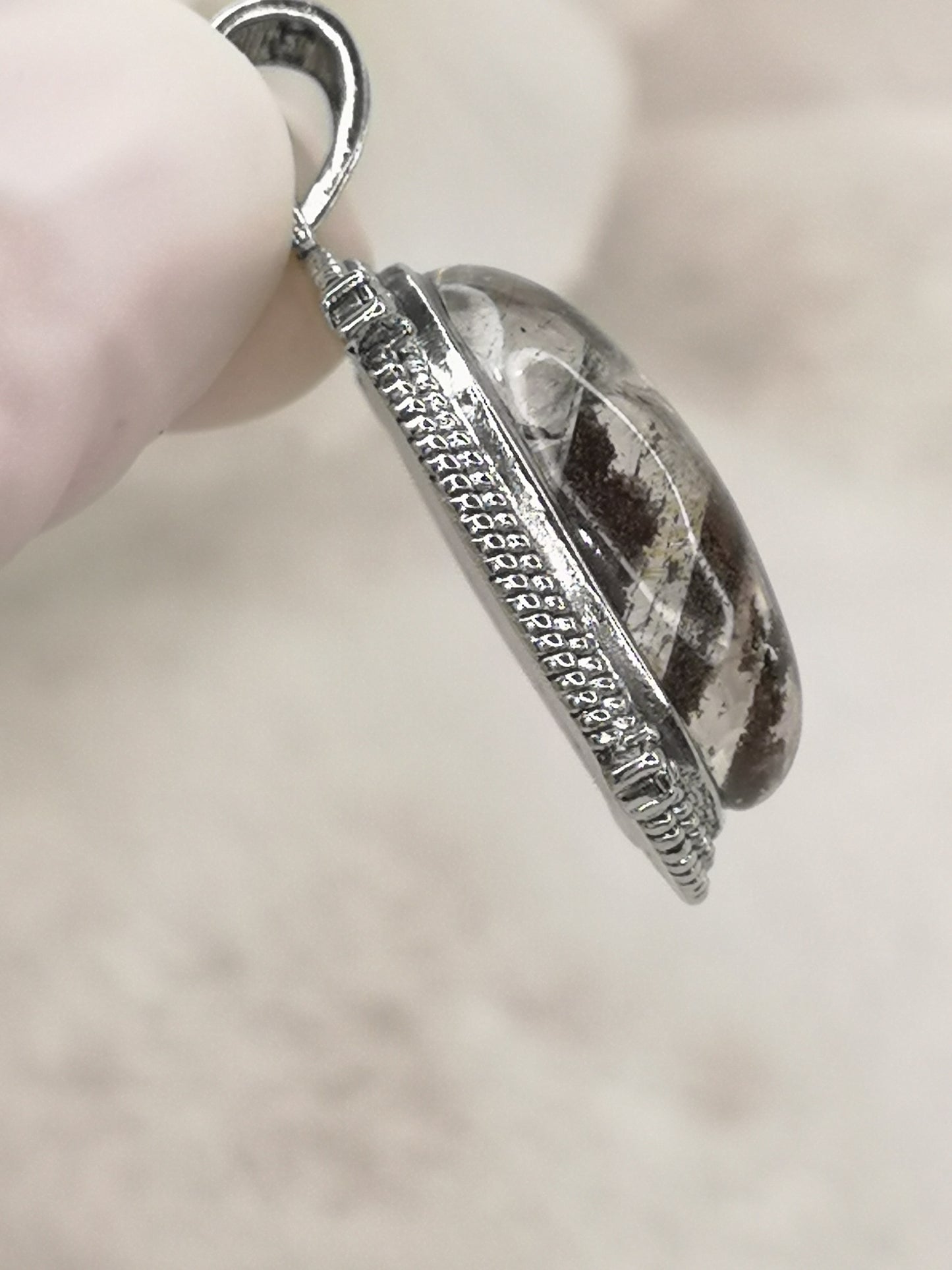 Gartenquartz Edelstein mit Phantomen, Kupfer Ketten Anhänger