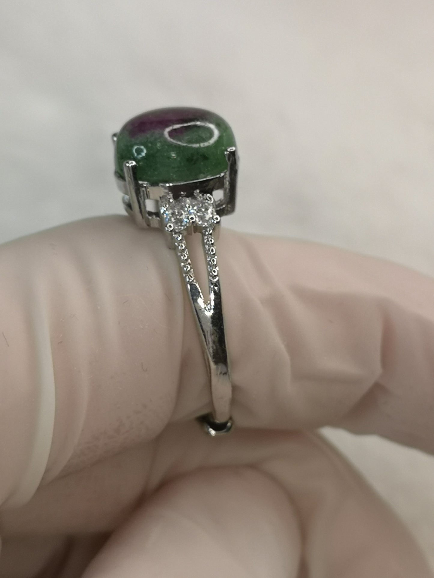 Rubin Zoisit, Kupfer Ring, verstellbar.